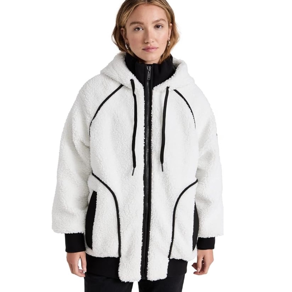 Moose Knuckles Holland Sherpa Hoodie/Jacket Ivory Color Size XL see description